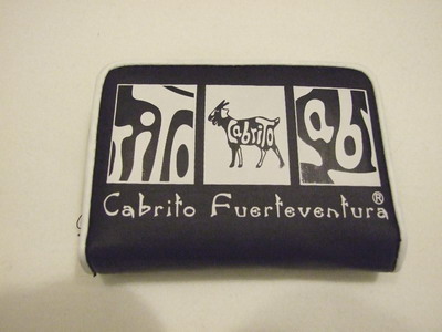 Geldbörse aus PVC, schwarz, 3 Cabrito Quadrate